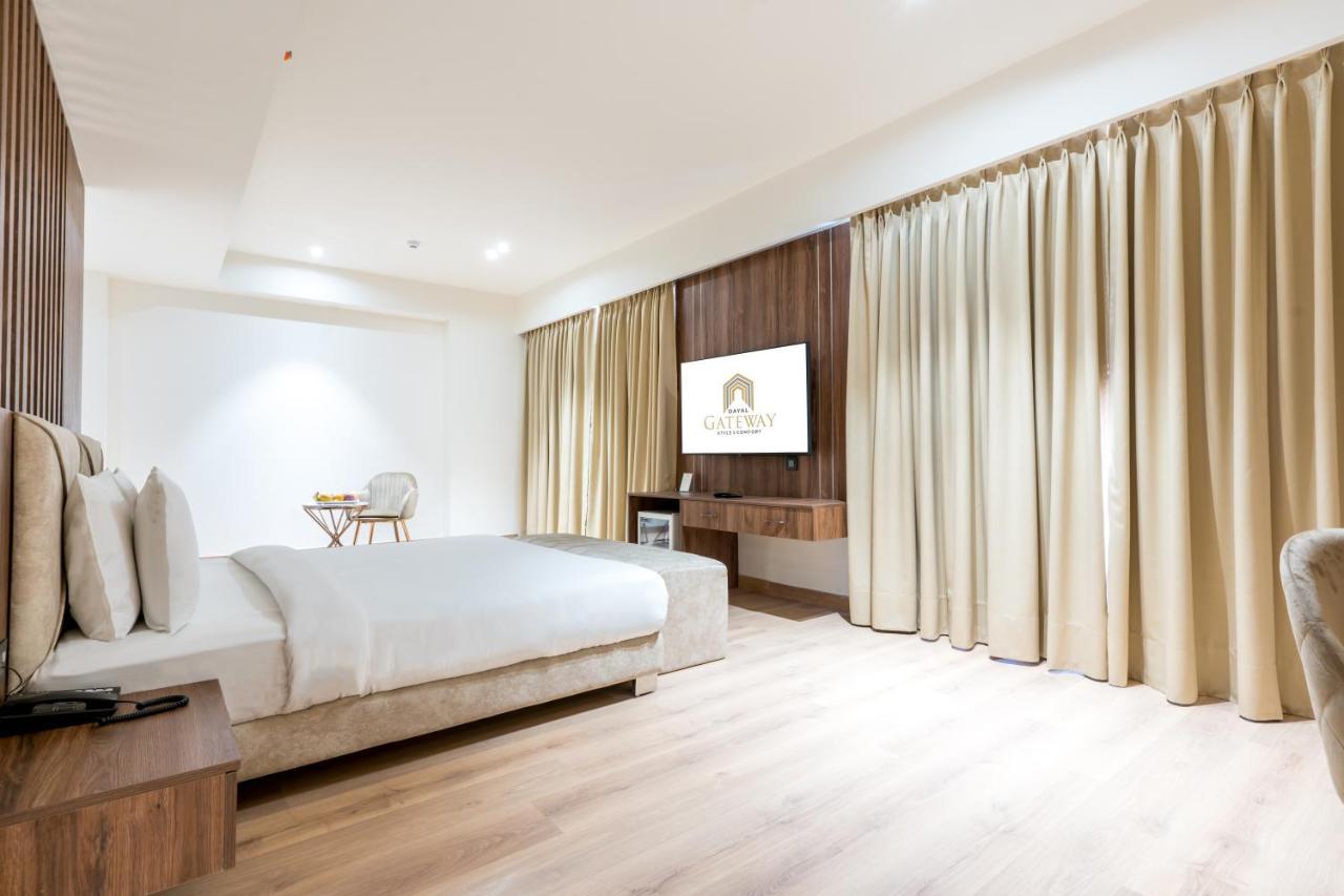 Dayal Gateway Hotel Lucknow Luaran gambar